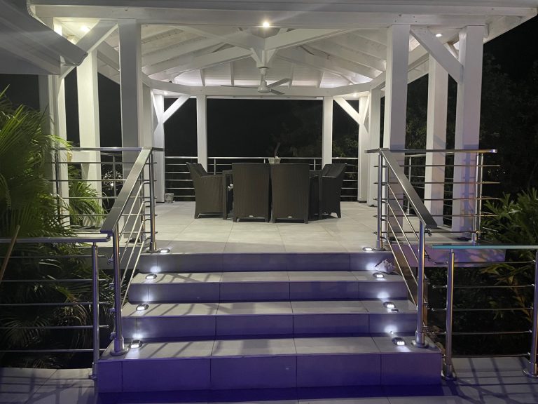 villa gazaboo night 2025